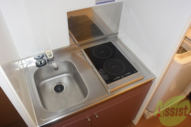 キッチン　ラジエントヒーターで安心♪