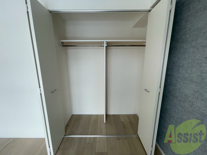 収納　洋室にはクローゼットがあるのですっきり片付きそうです。