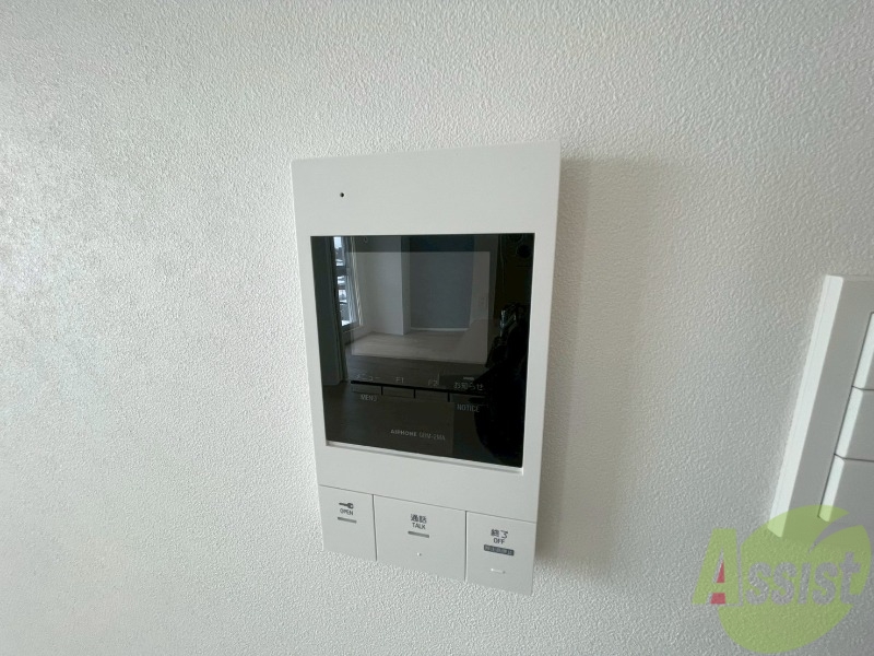 セキュリティ　モニタ付インターホンでセキュリティ面も安心です。