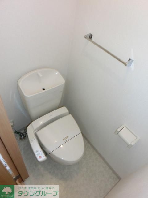 トイレ　ウォシュレット付きトイレ