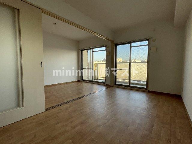 居室・リビング　別号室の参考写真となります