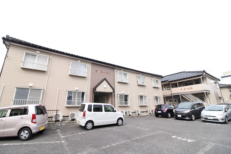 建物外観　敷地内駐車場有、新潟駅徒歩圏内