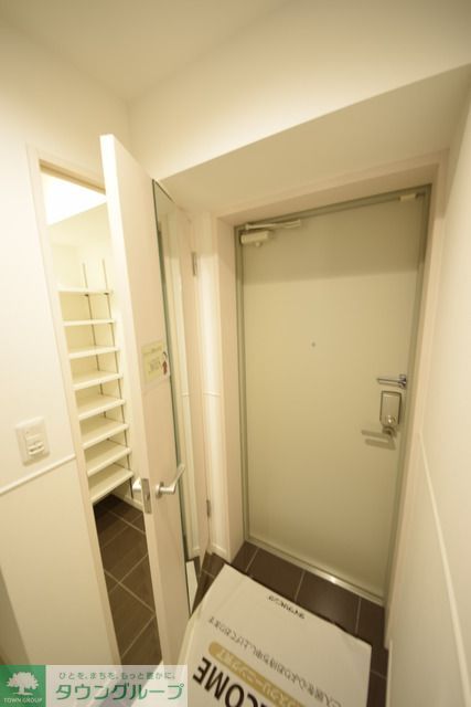 玄関　しっかり入るシューズインクロゼット