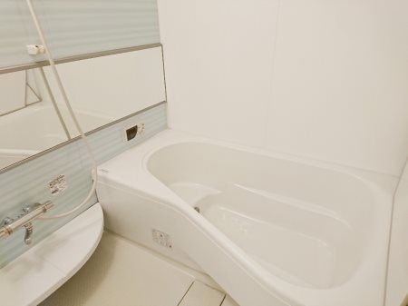 バス・シャワールーム　追い焚き給湯