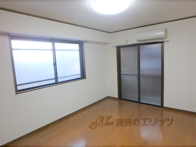 居室・リビング　洋室