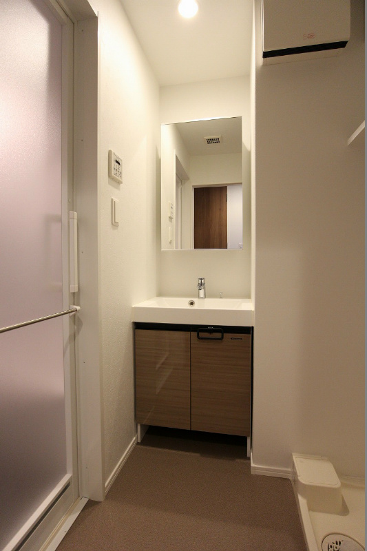 洗面設備　※別号室の参考写真になります。