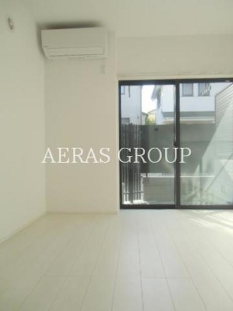 居室・リビング　内装