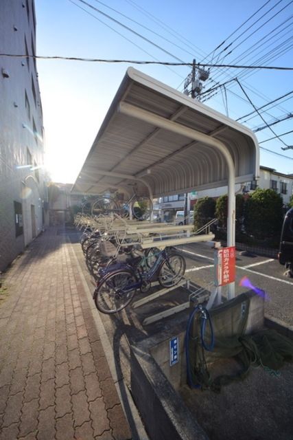 駐車場　駐輪場