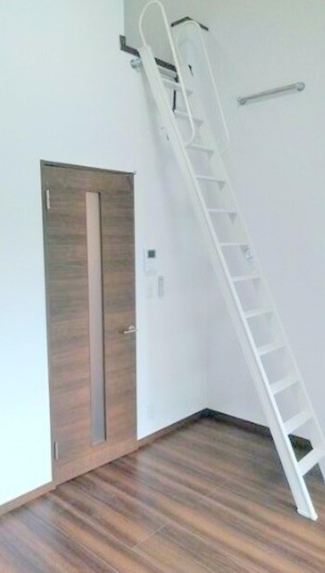 居室・リビング　同仕様写真