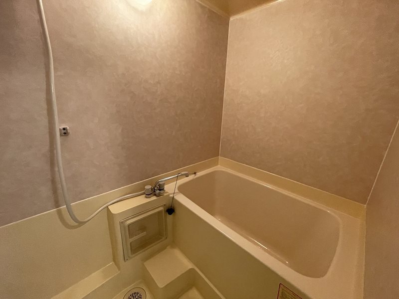 バス・シャワールーム　別部屋のお写真です。ご参考までに！