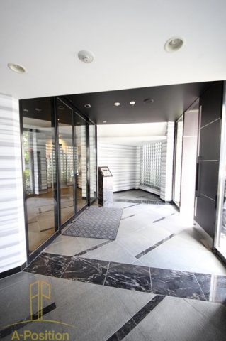 エントランス　アルグラッド福島WEST