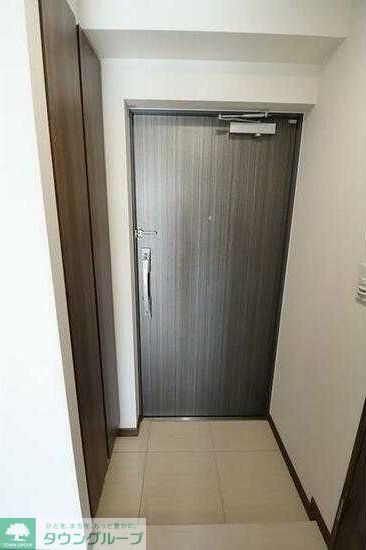 玄関　★お問い合わせはタウンハウジング府中店まで★