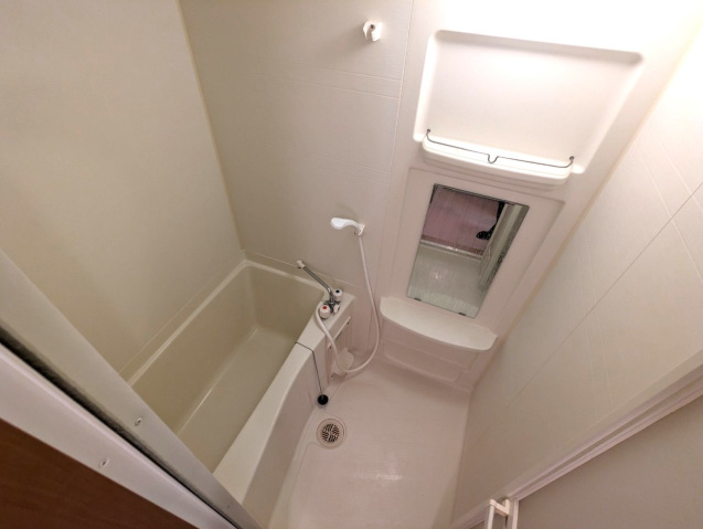 バス・シャワールーム　浴室乾燥機付きバスルーム