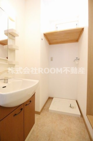 洗面設備　使いやすい洗面所です