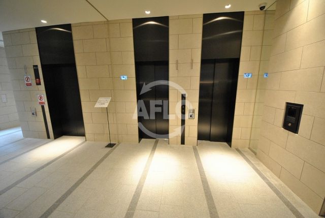 ロビー　ブランズタワー・ウェリス心斎橋NORTH　エレベーターホール