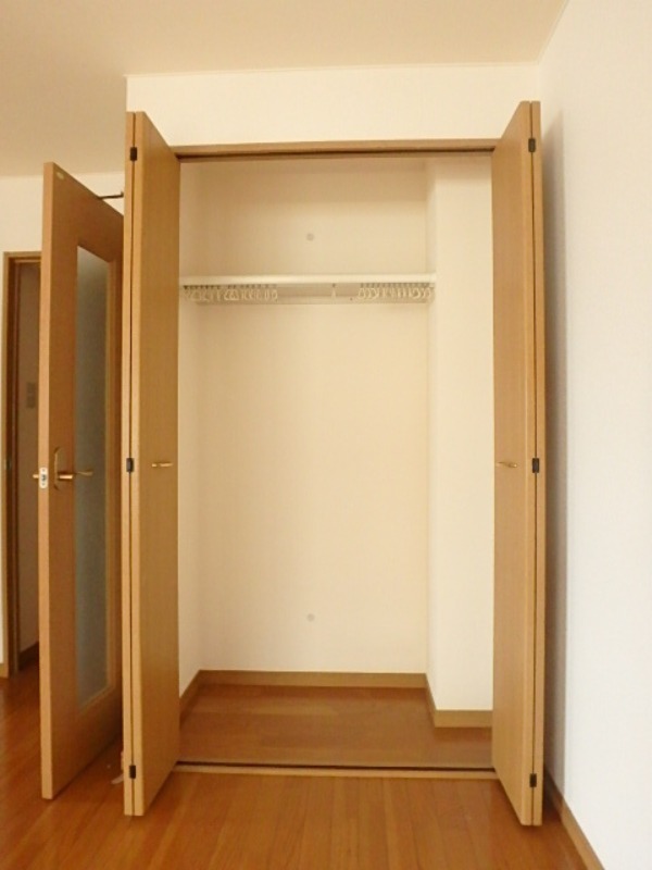 収納　図面と現状に相違がある場合には現状を優先