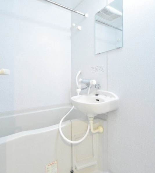 バス・シャワールーム　★浴室乾燥機付きバスルーム★