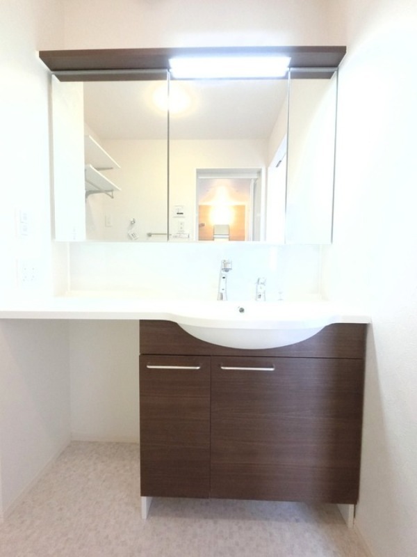 洗面設備　図面と現状に相違がある場合には現状を優先