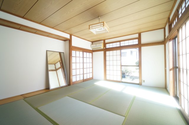 居室・リビング　詳細、ご不明点等、お気軽にご連絡ください！