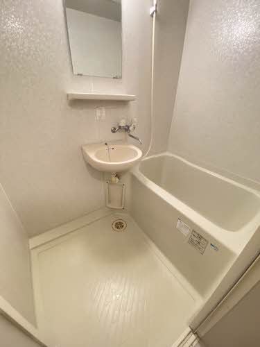 バス・シャワールーム　バスルーム