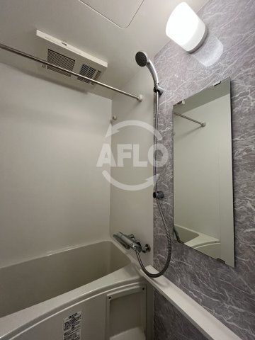 バス・シャワールーム　エスリードレジデンス大阪ウエストコート　浴室