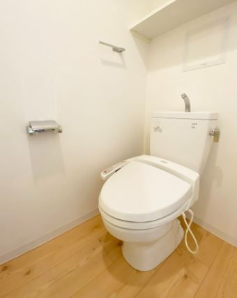 トイレ　（別タイプ参考写真）スパシエオリエンス板橋本町　板橋区本町