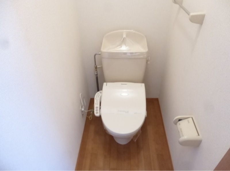 トイレ　図面と現状に相違がある場合には現状を優先