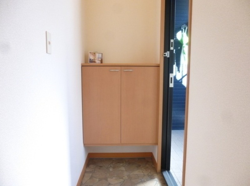 玄関　図面と現状に相違がある場合には現状を優先