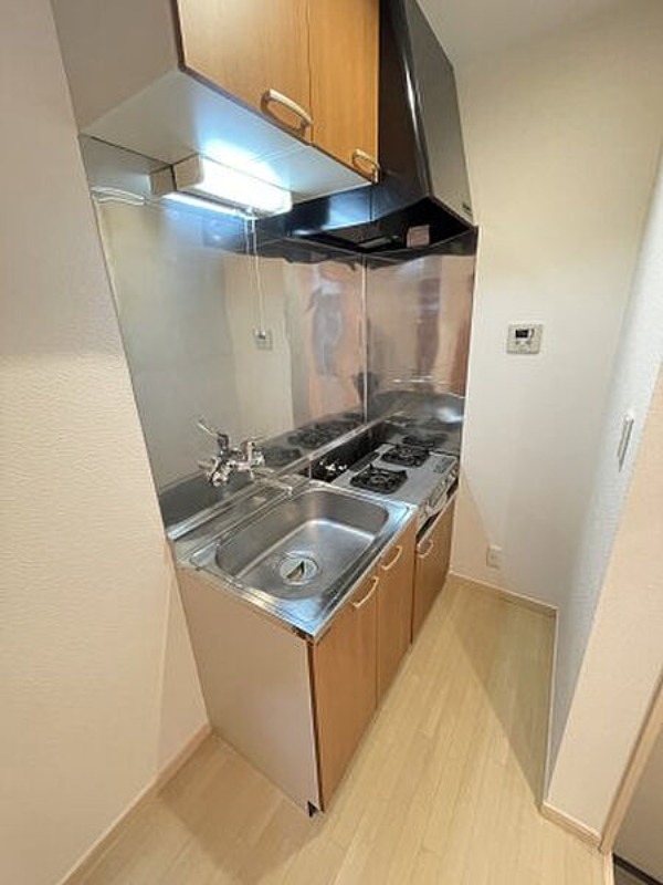 キッチン　同物件別室写真