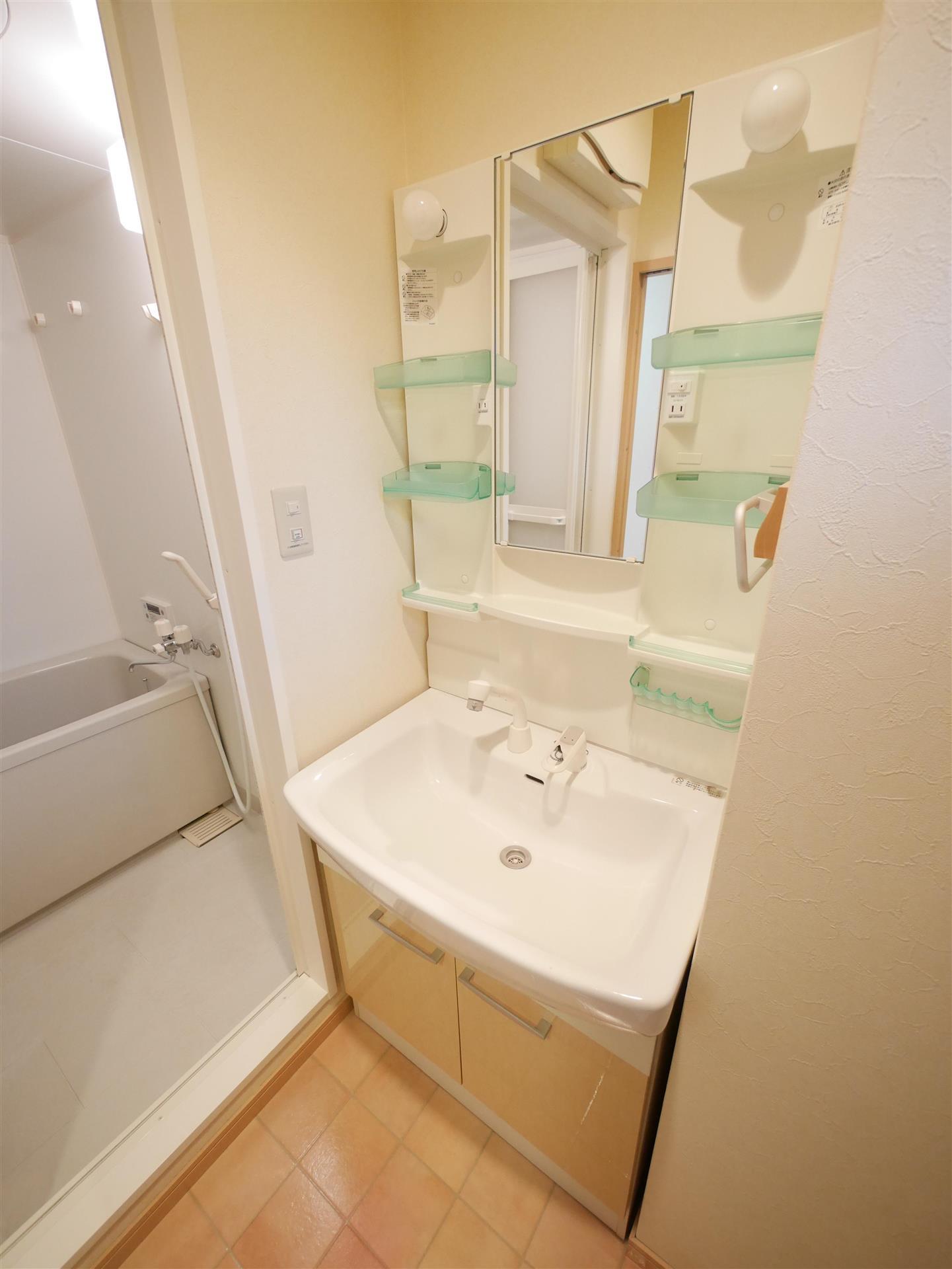 洗面設備　同仕様写真