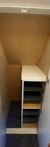 収納　シューズラック