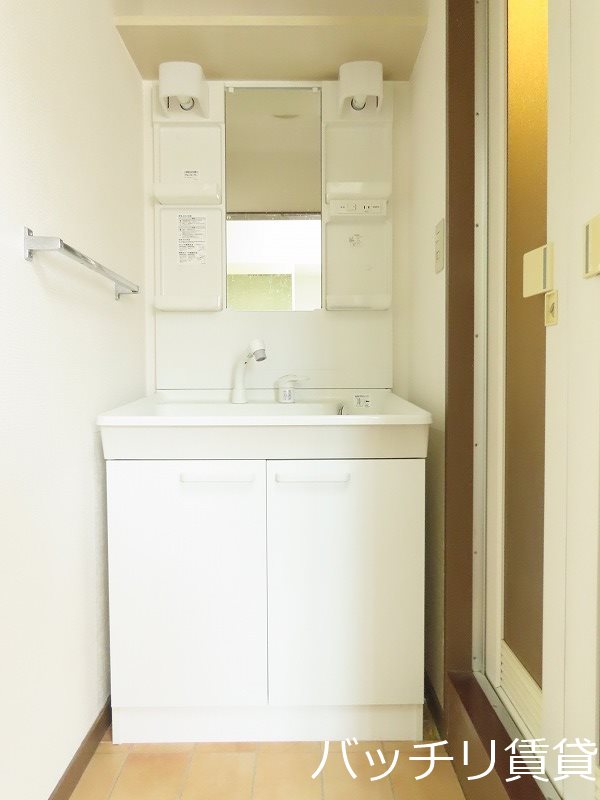 洗面設備　別号室イメージの為、現状を優先致します