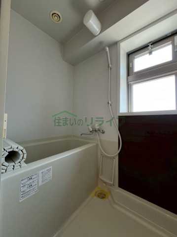 バス・シャワールーム　※参考写真です。似た間取りの別部屋になります。