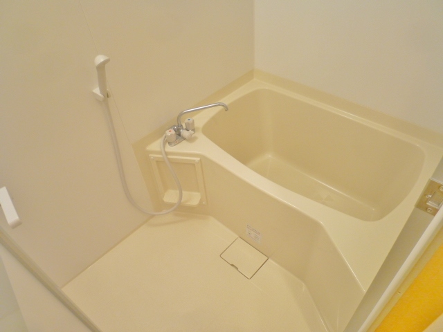 バス・シャワールーム　401号室の写真です。