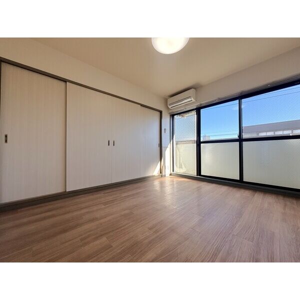 居室・リビング　洋室です