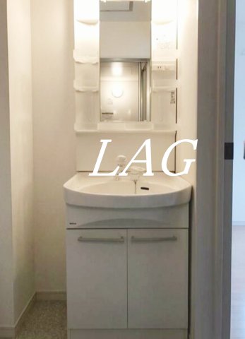 洗面設備　洗面台です。