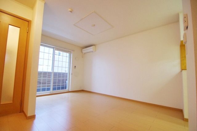 居室・リビング　★広いリビングです★