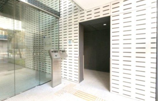 セキュリティ　☆安心のオートロック付き☆