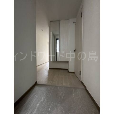 玄関　詳細は、ウィンドワード中の島店までご相談下さい。