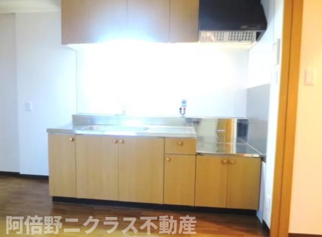 キッチン　内装は別部屋の参考写真です。
