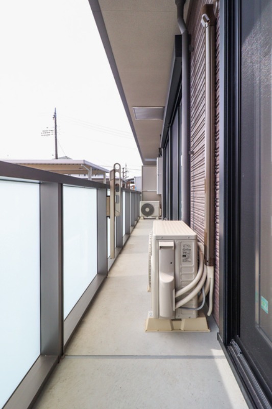 バルコニー　図面と現状に相違がある場合には現状を優先