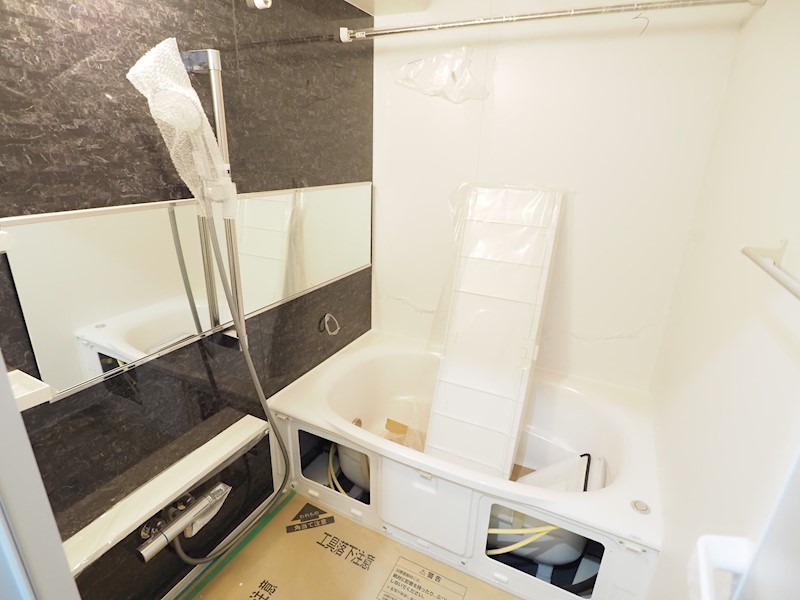 バス・シャワールーム　これから整っていきます。