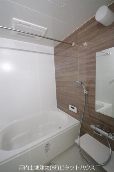 バス・シャワールーム　類似室内