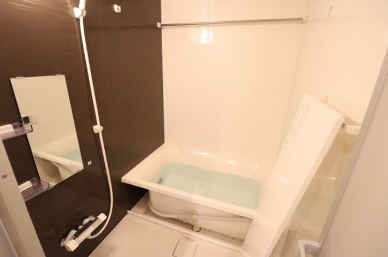 バス・シャワールーム　図面と現状に相違がある場合には現状を優先