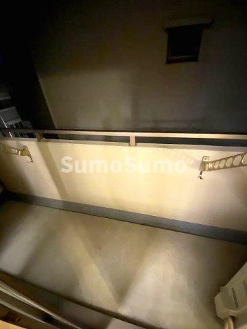 バルコニー　お洗濯にも便利なバルコニー付き
