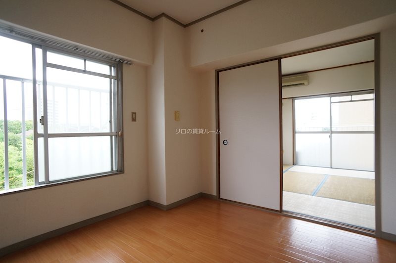 居室・リビング　同型仕様