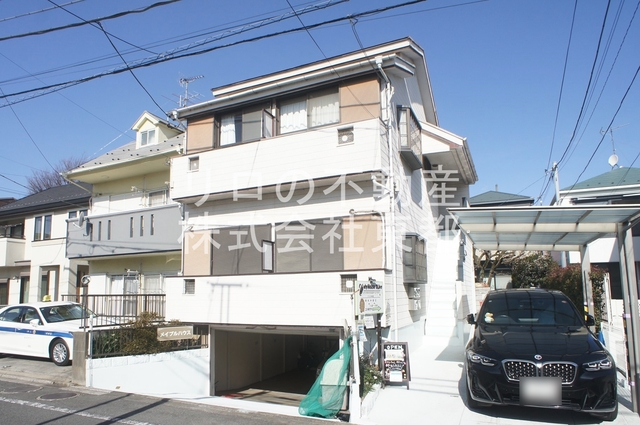 建物外観　閑静な住宅地でゆったりライフスタイルを満喫してください♪