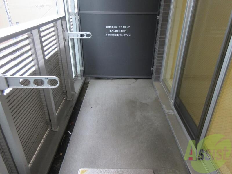 バルコニー　ゆったりバルコニー広々です