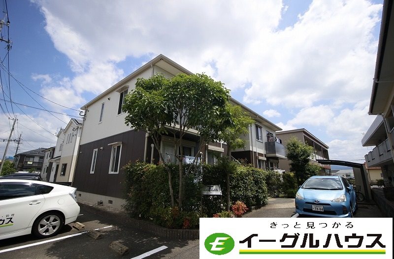 建物外観　立石小・甘木中学校のお部屋です。