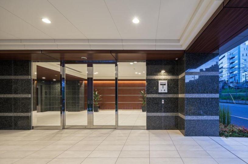 エントランス　エントランス